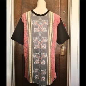 Urban Outfitters Rottweiler Rook Graphic T-Shirt